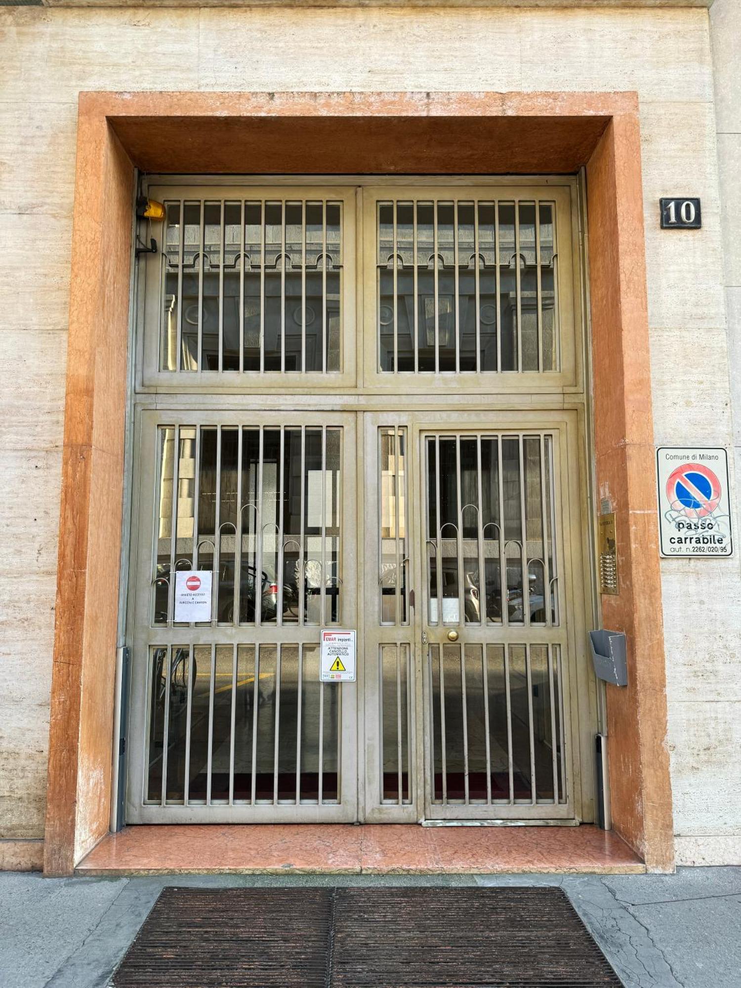 Gohost - City Hideaway A Few Minutes From Milano Centrale Buitenkant foto